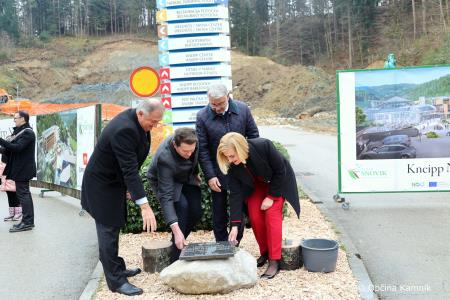 V Termah Snovik so položili temeljni kamen za gradnjo Kneipp NaturHotela (7)